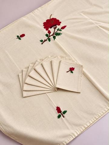Nappe brodée, 8 personnes
